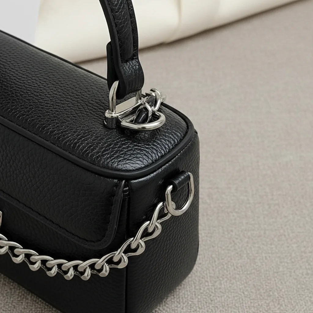 Sac chaine simili cuir format boîte – Image 12