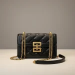 Sac chaine matelassé simili cuir 23cm