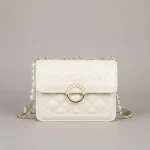 sac chaine matelassé simili cuir perles
