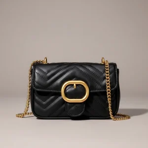 Sac chaine simili cuir compact soirée
